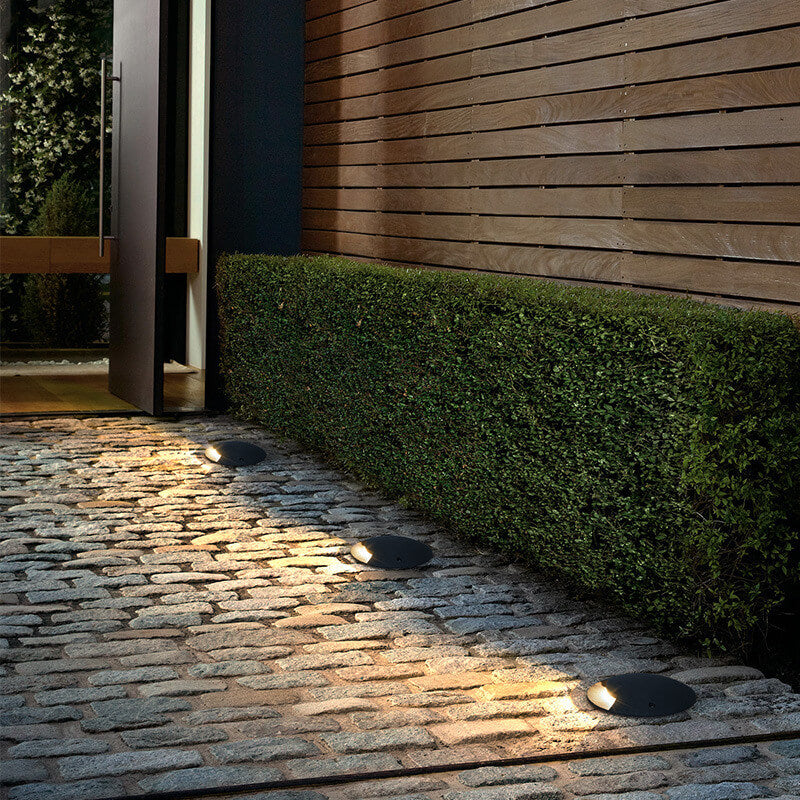 Minimalistischer LED Erdstrahler für elegante Außenbeleuchtung im Garten und Haus-4
