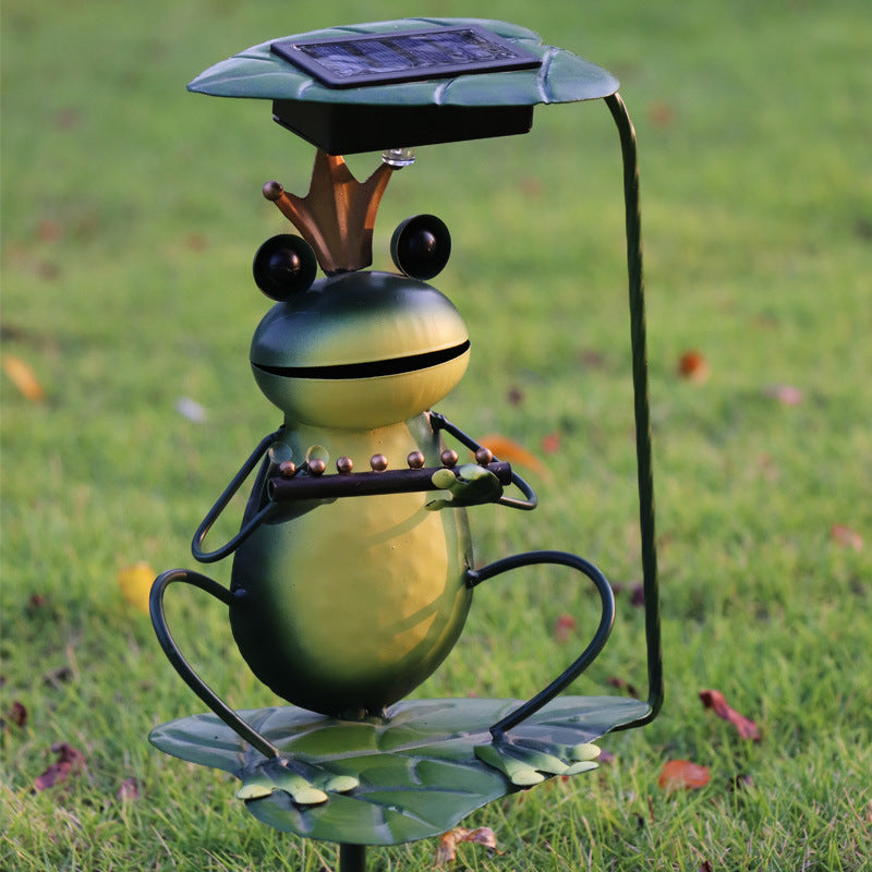 Charmante Solar Gartenlampe mit Froschdesign und Erdspieß – Nachhaltige Außenbeleuchtung-2