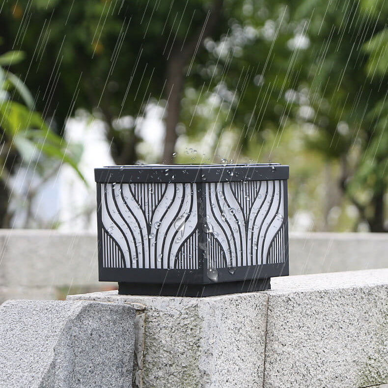 Moderne Edelstahl LED Außenlampe für stilvolle Außenbeleuchtung im Garten-3