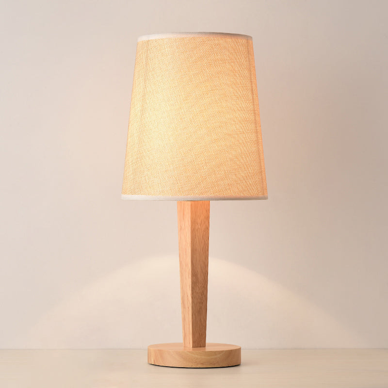 Variant image for Moderne Tischlampe mit Holzfuß und Geometrischem Design für Stilvolles Ambiente-2