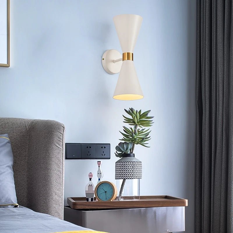 Moderne Wandlampe im skandinavischen Stil-3