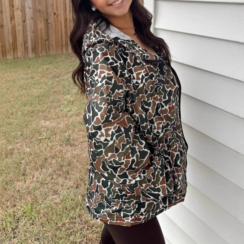Damen Winterjacke mit Camouflage-Muster und durchgehendem Reißverschluss