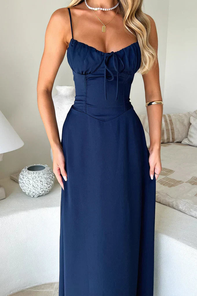 Damenkleid mit Spaghetti-Trägern für festliche Anlässe
