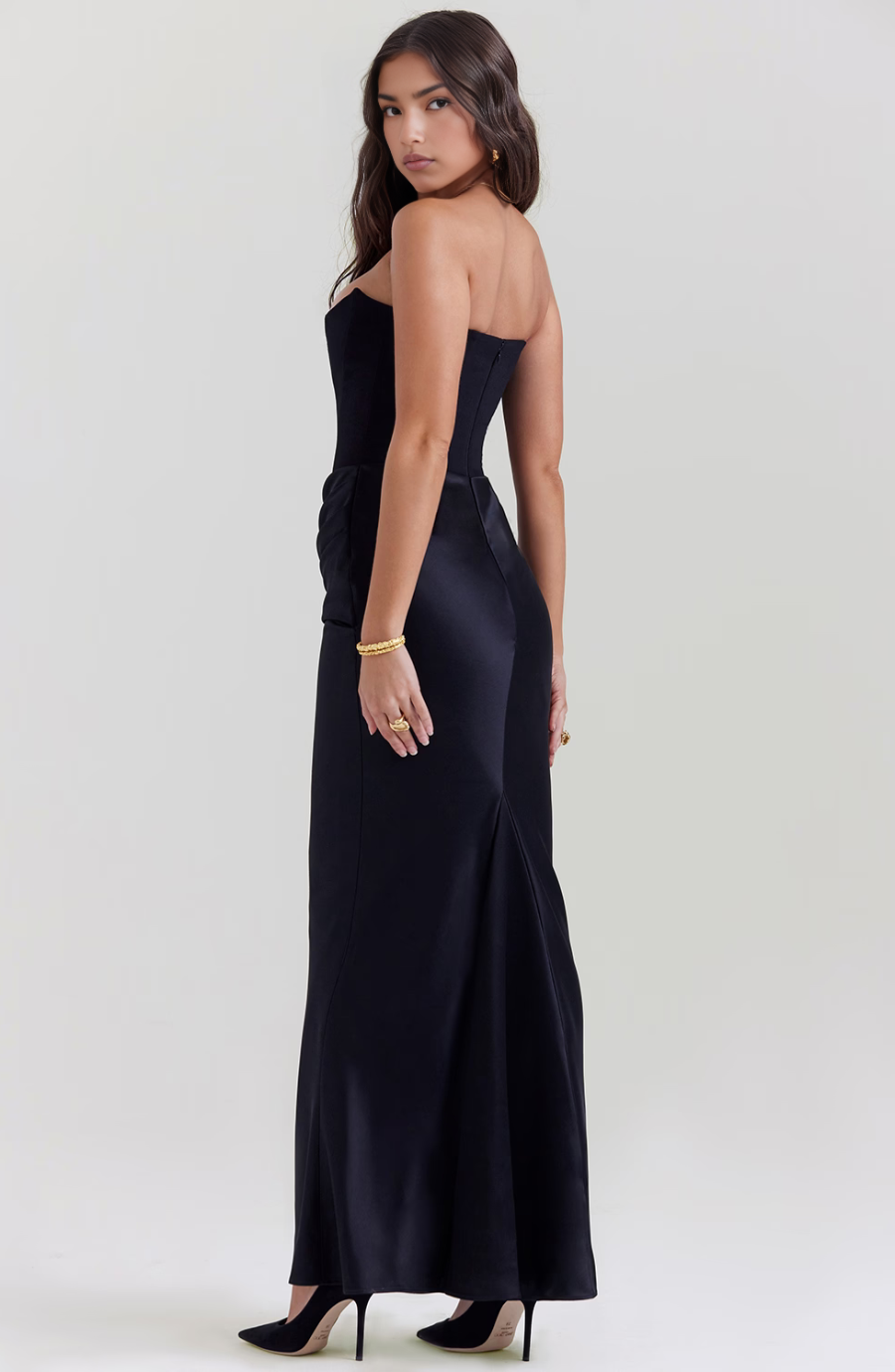 Damen Abendkleid mit schulterfreiem Schnitt für festliche Anlässe