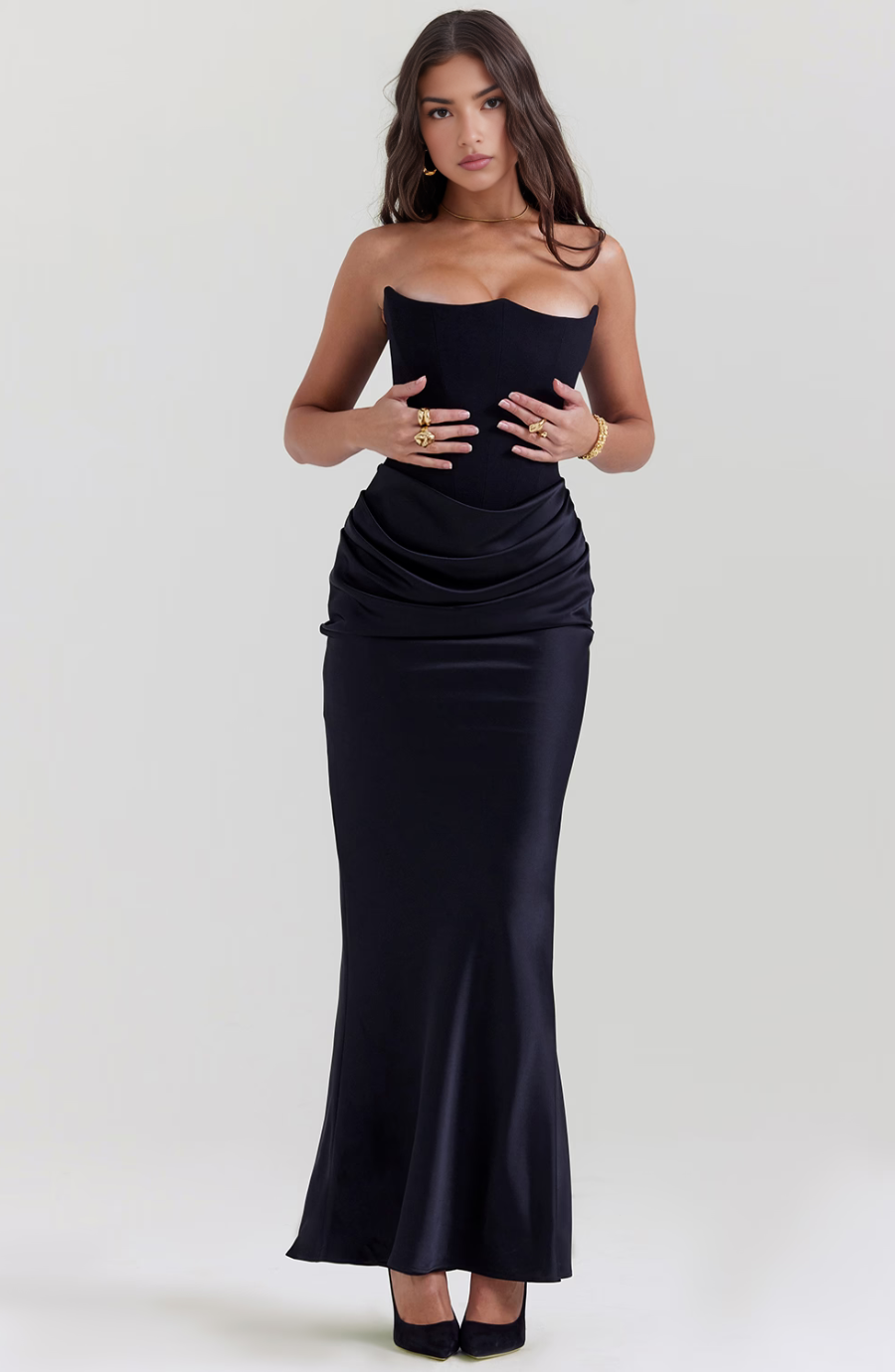 Damen Abendkleid mit schulterfreiem Schnitt für festliche Anlässe