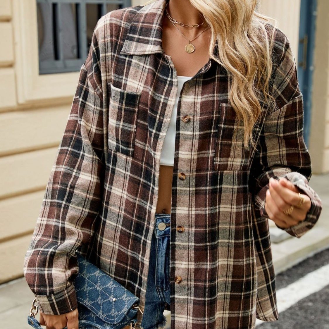 Damen Winterjacke mit Karomuster und durchgehender Knopfleiste