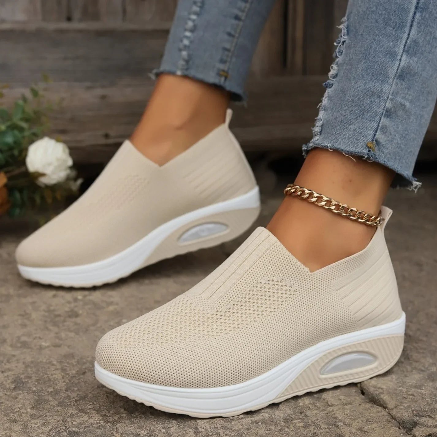 Damenschuhe mit orthopädischer Sohle zur Druckentlastung