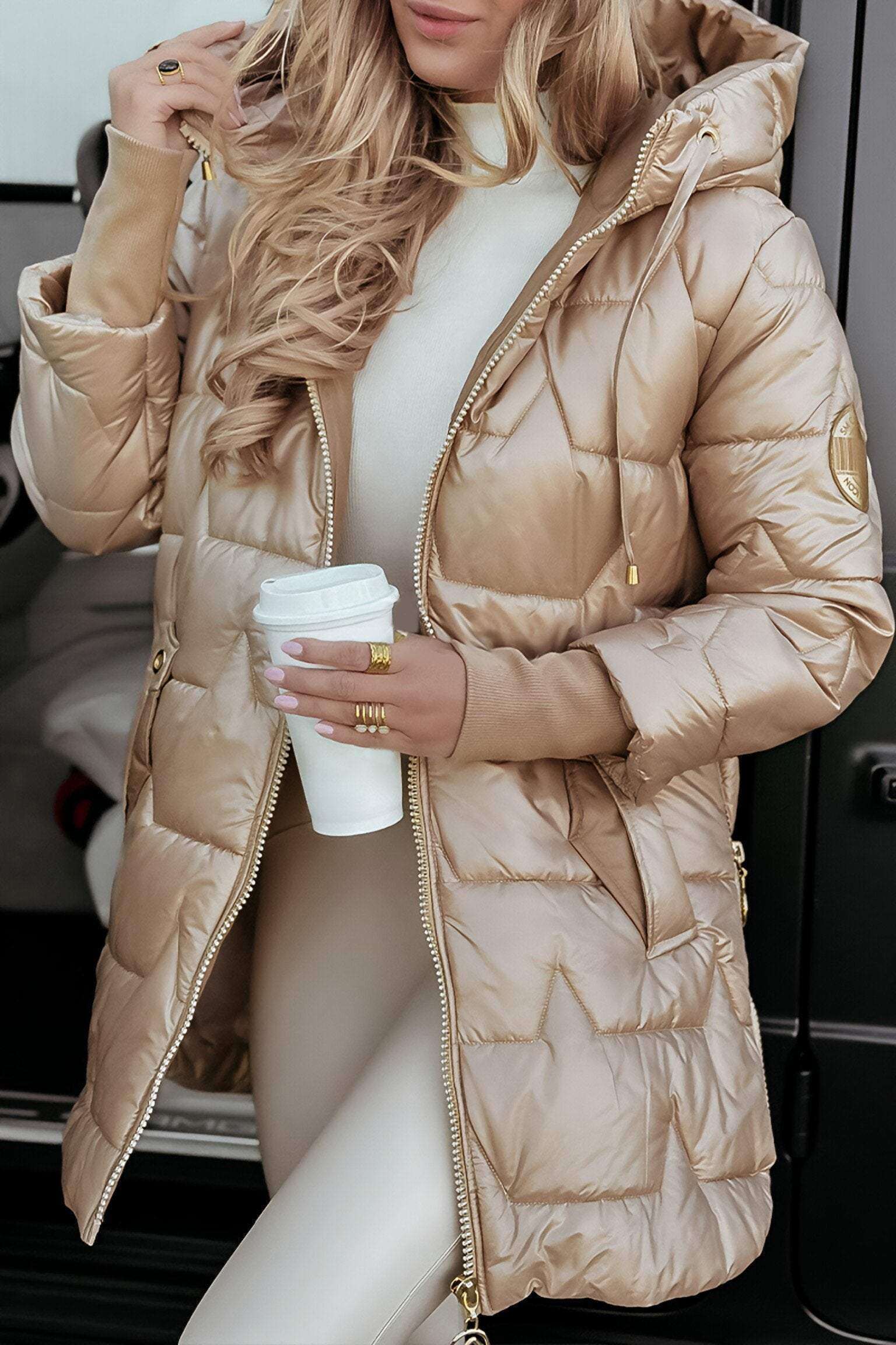 Winter Daunenjacke mit Kapuze für Damen