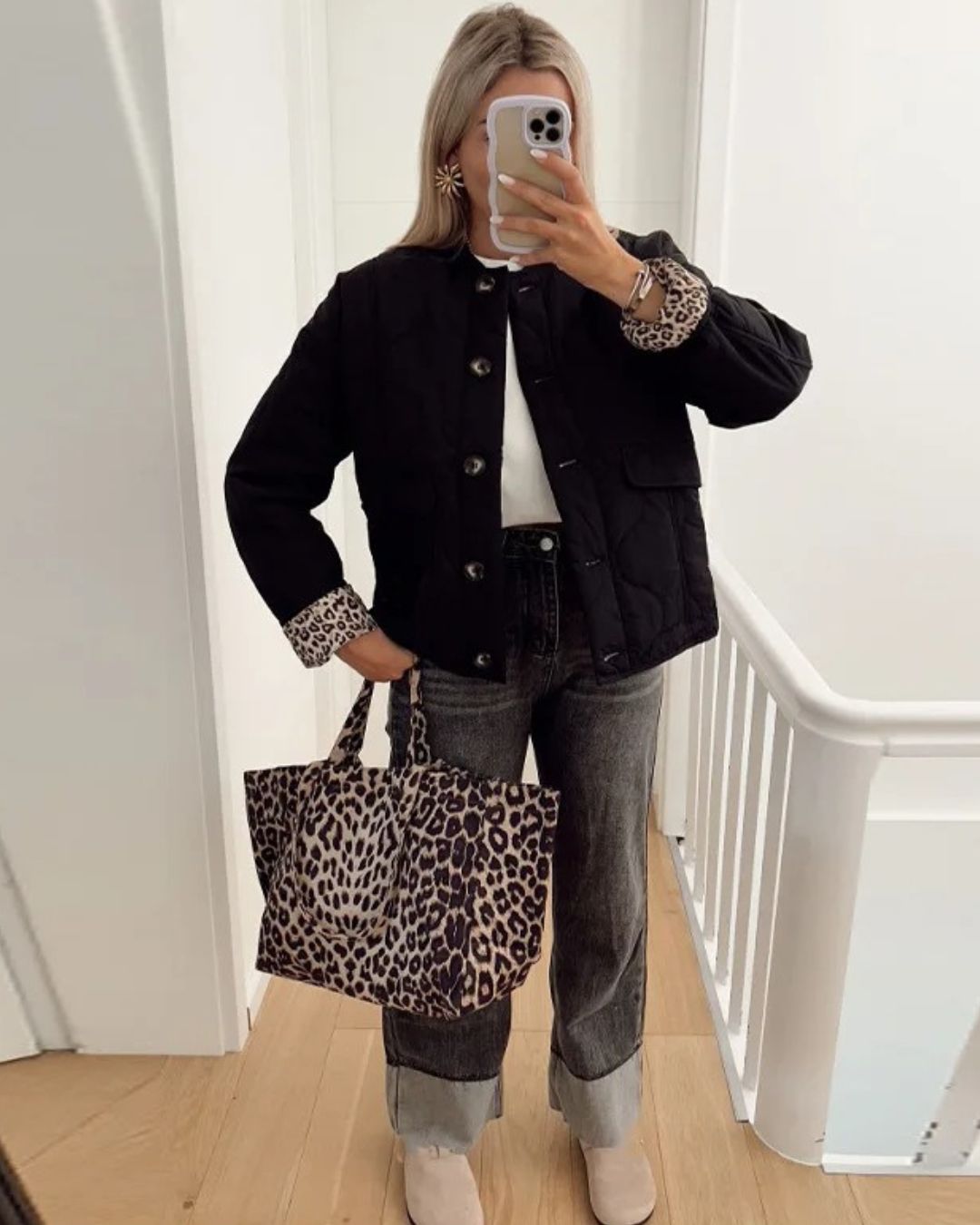 Damenjacke mit Leopardenfutter