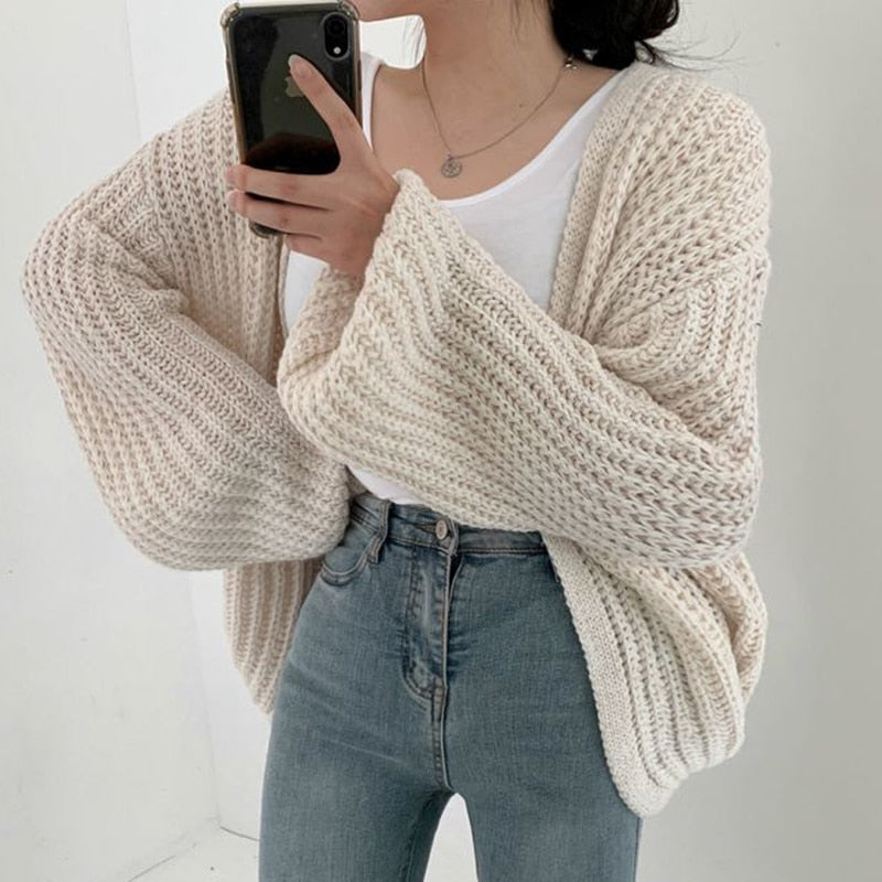Damen Strickjacke mit Ballonärmeln und offenem Vorderteil