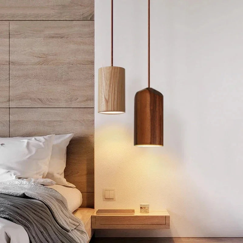https://cdn.shopify.com/s/files/1/0889/8379/8063/files/Hout-Hanglamp-Nordic-Home-Decoratieve-Hanglamp-Voor-Slaapkamer-Bed-Studeerkamer-Indoor-Decor-Verlichting-Armatuur_9037cbaa-4028-42e6-8168-9b4abd72ff68.webp?v=1731828134