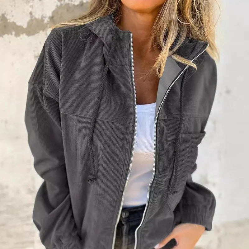 Damen Winterjacke mit Kapuzenfunktion und Frontreißverschluss