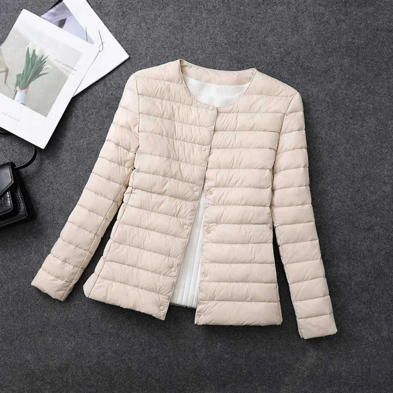 Wattierte Damenjacke mit Knopfleiste
