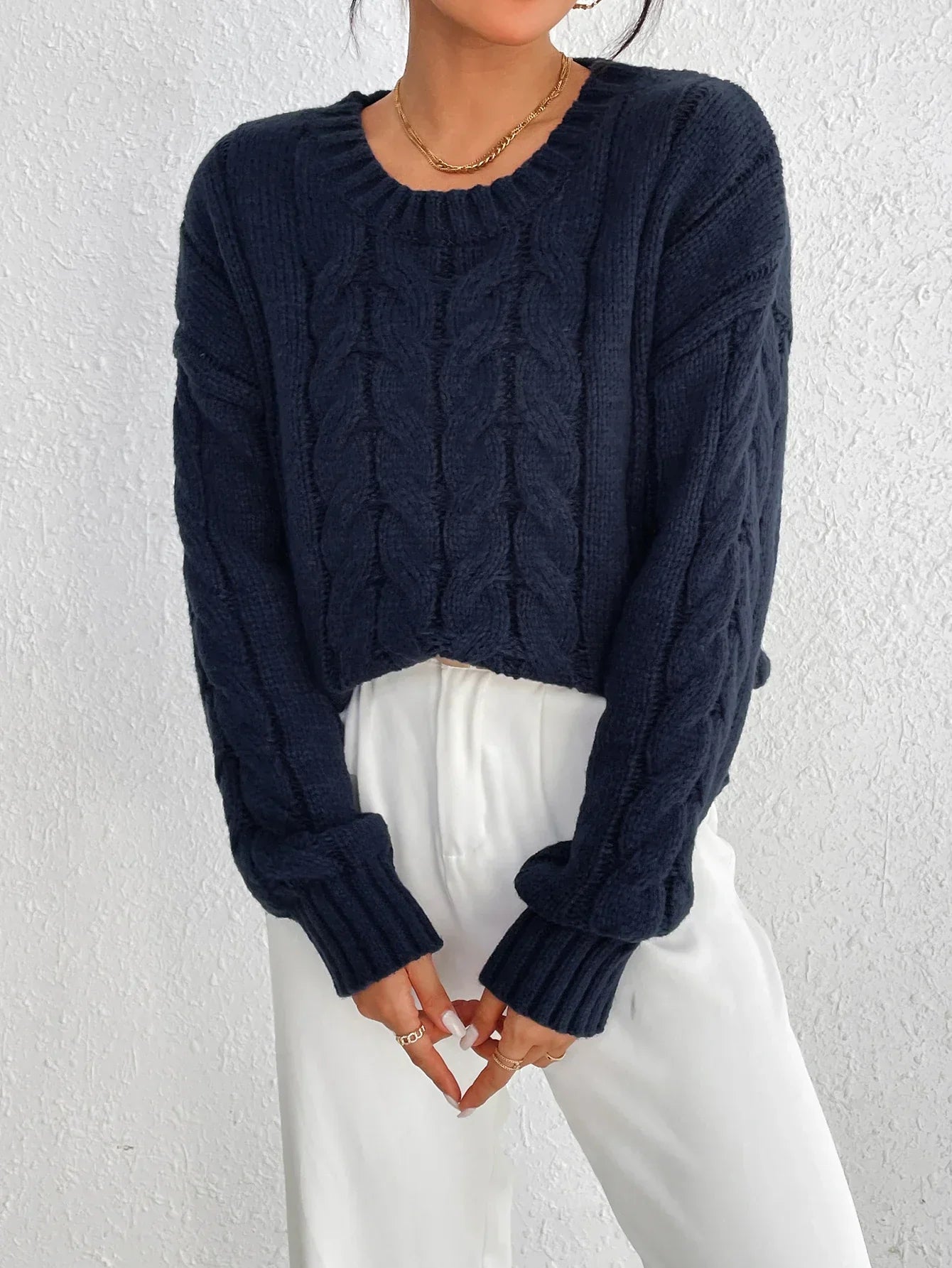 Damen Strickpullover mit Zopfmuster und lockerer Passform