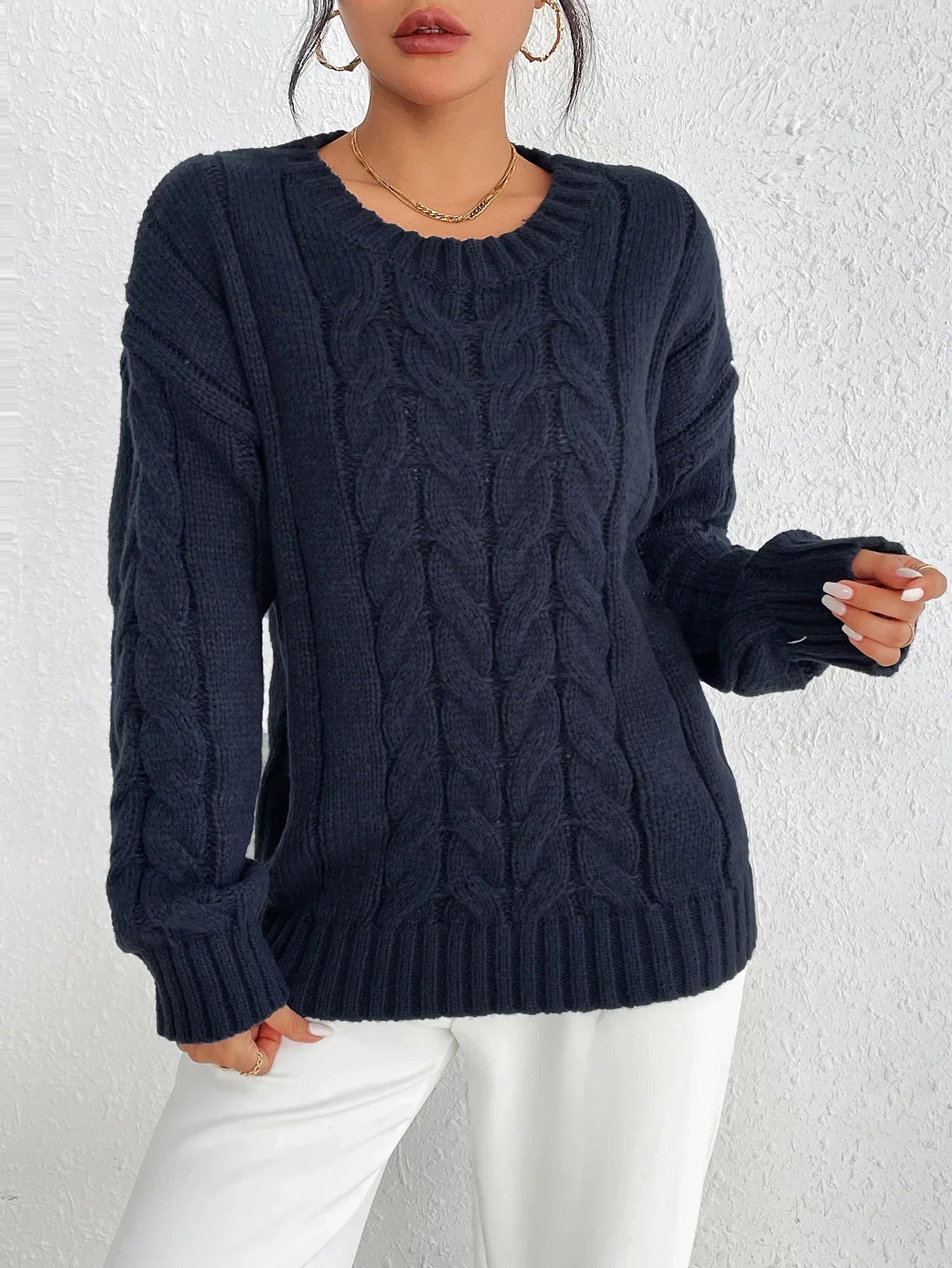Damen Strickpullover mit Zopfmuster und lockerer Passform