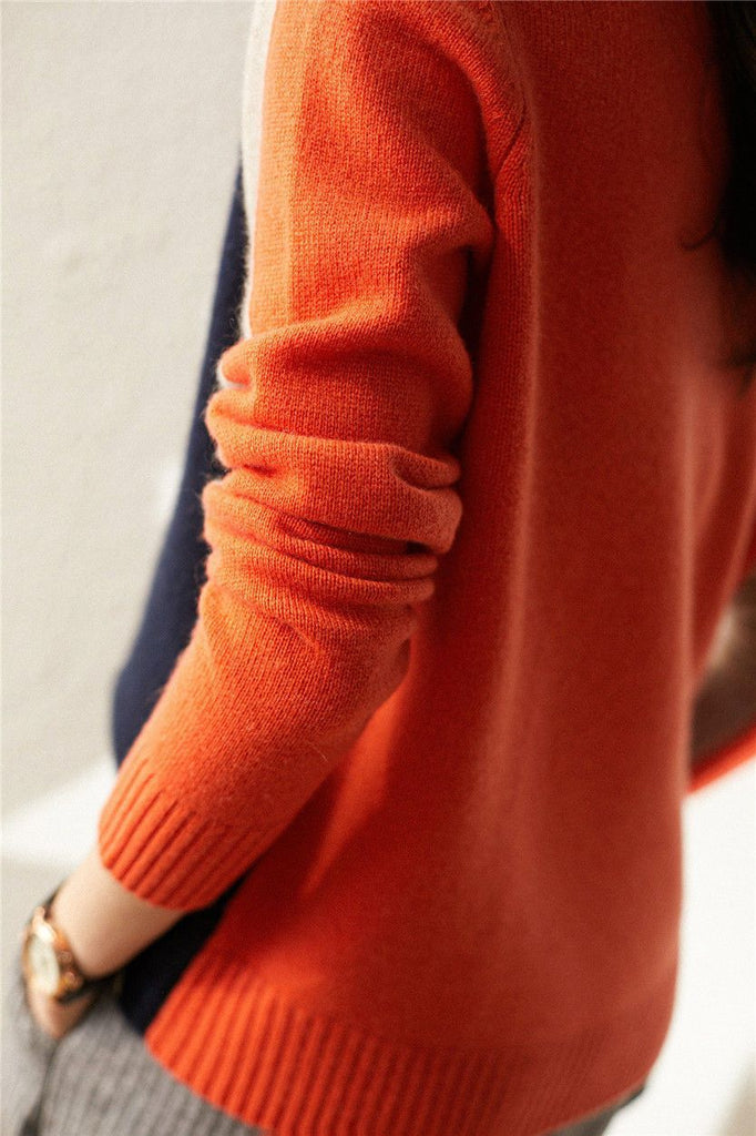 Damen Pullover mit kontrastierenden Ärmeln und Rundhalsausschnitt