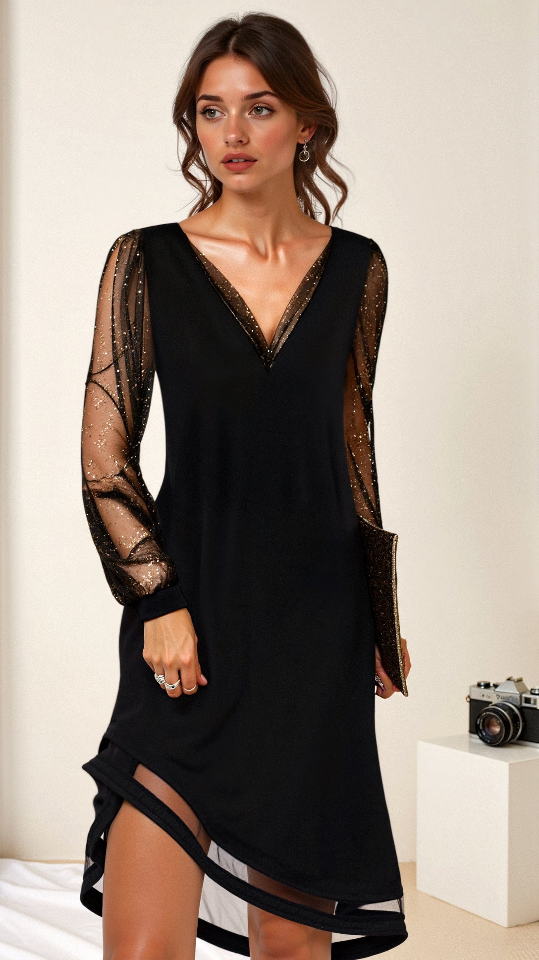 Abendkleid mit durchsichtigen Ärmeln