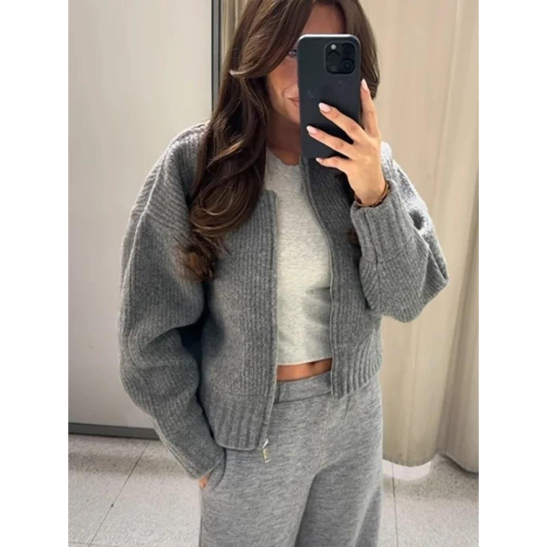 Damen Strickjacke mit Rundhalsausschnitt und Reißverschluss