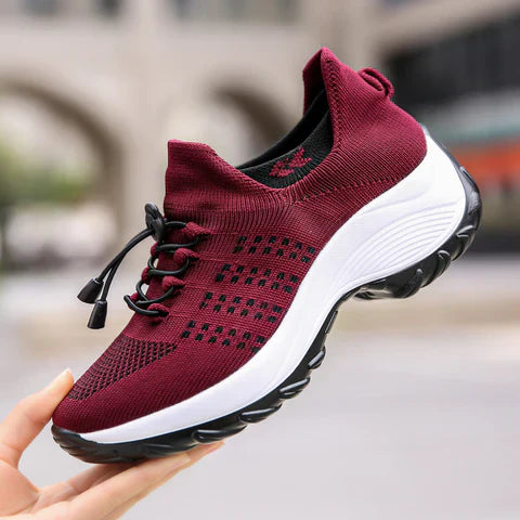 Damenschuhe mit orthopädischer Sohle für festen Stand