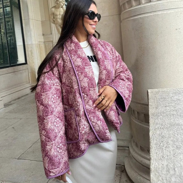 Damen Winterjacke mit klarer Linienführung und dezenter Verarbeitung