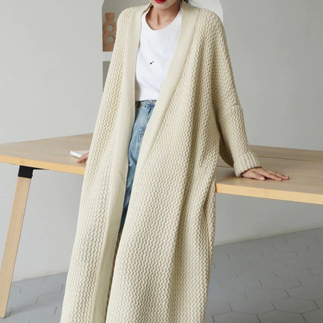 Damen Strickjacke mit langer fließender Silhouette für den Winter