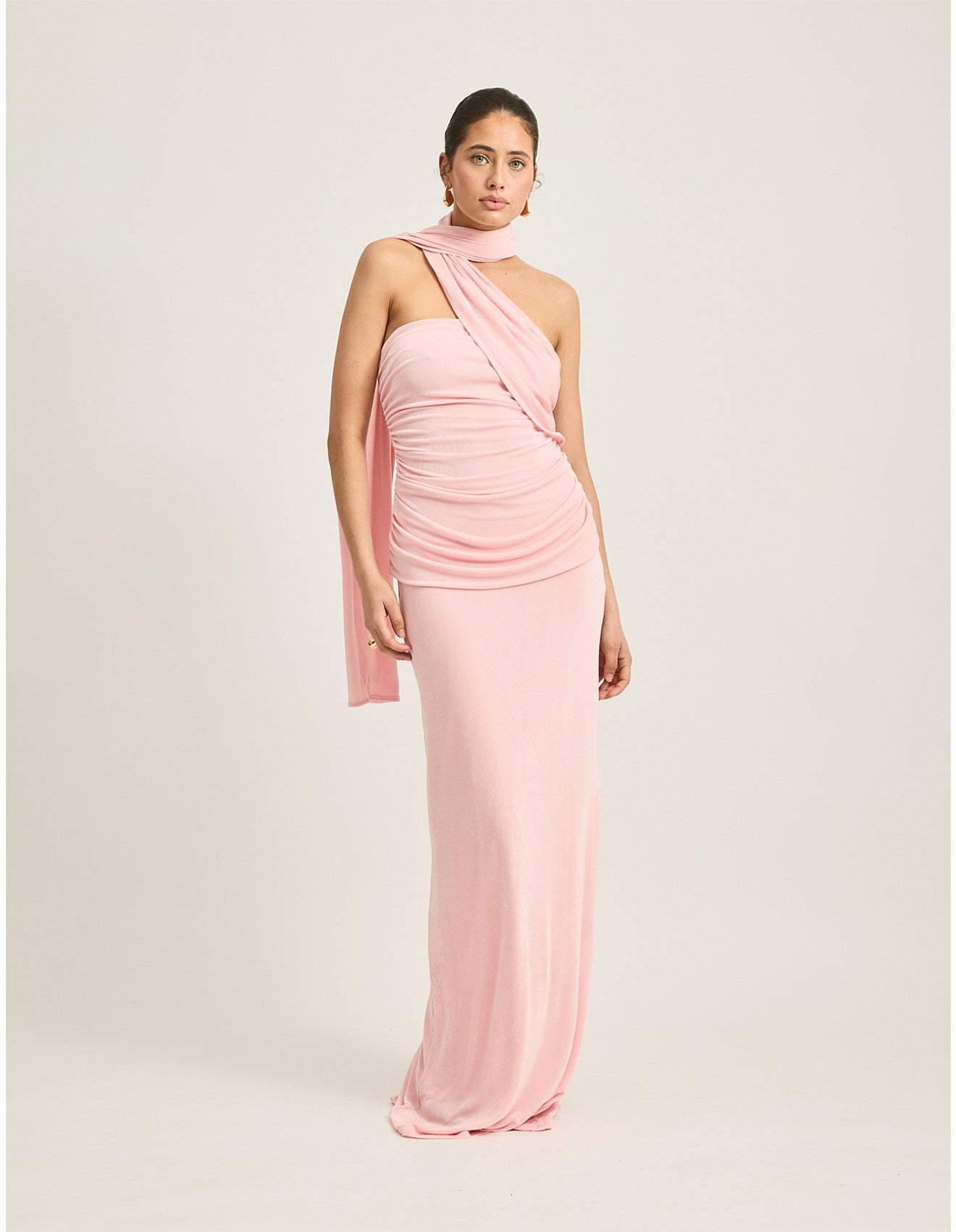 Trägerloses Maxikleid mit Raffungen für festliche Anlässe