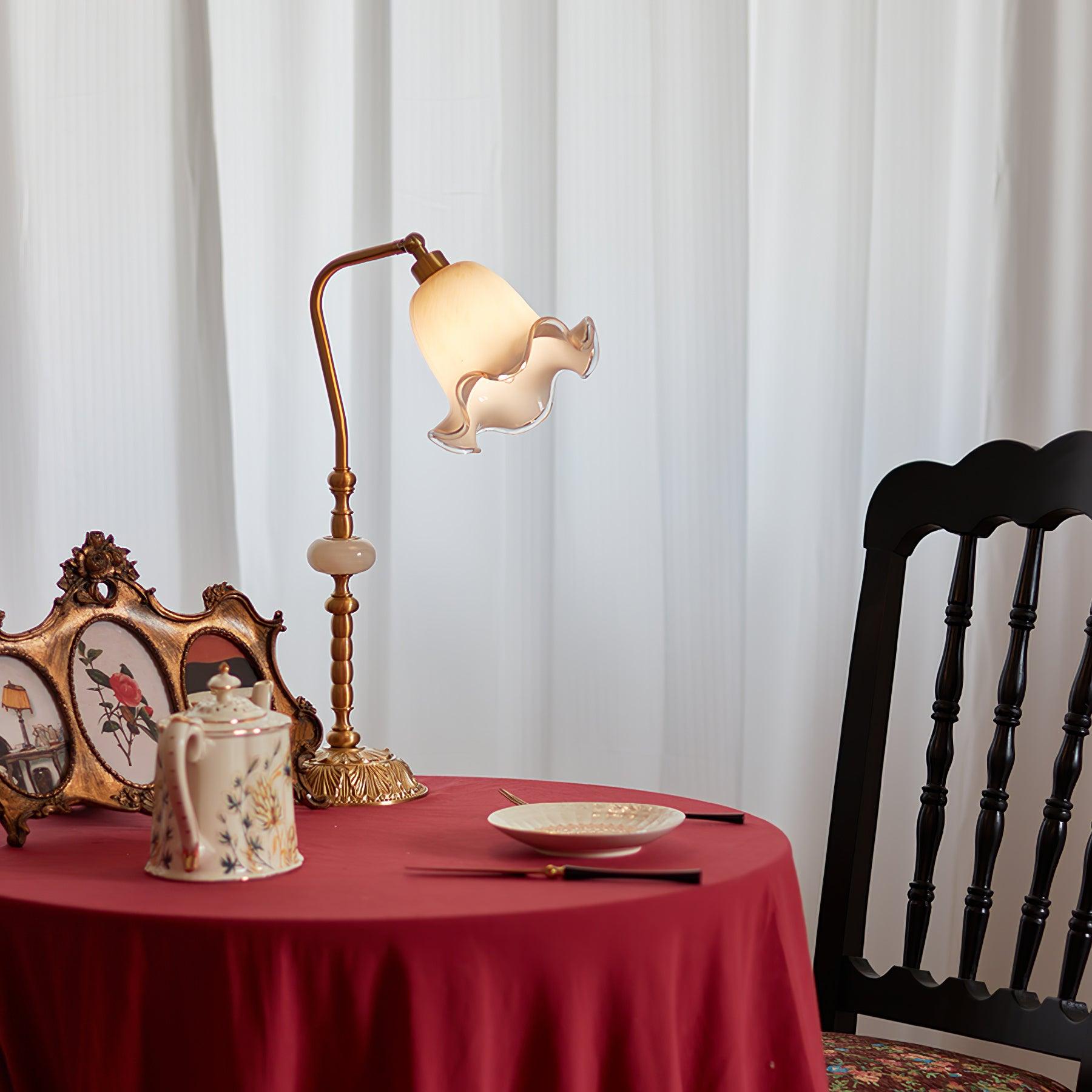 Brassence Elegante Messing Tischlampe | Tulpenform | Dimmbar | Arbeits- & Dekolicht | Stilvolle Beleuchtung für Zuhause-4
