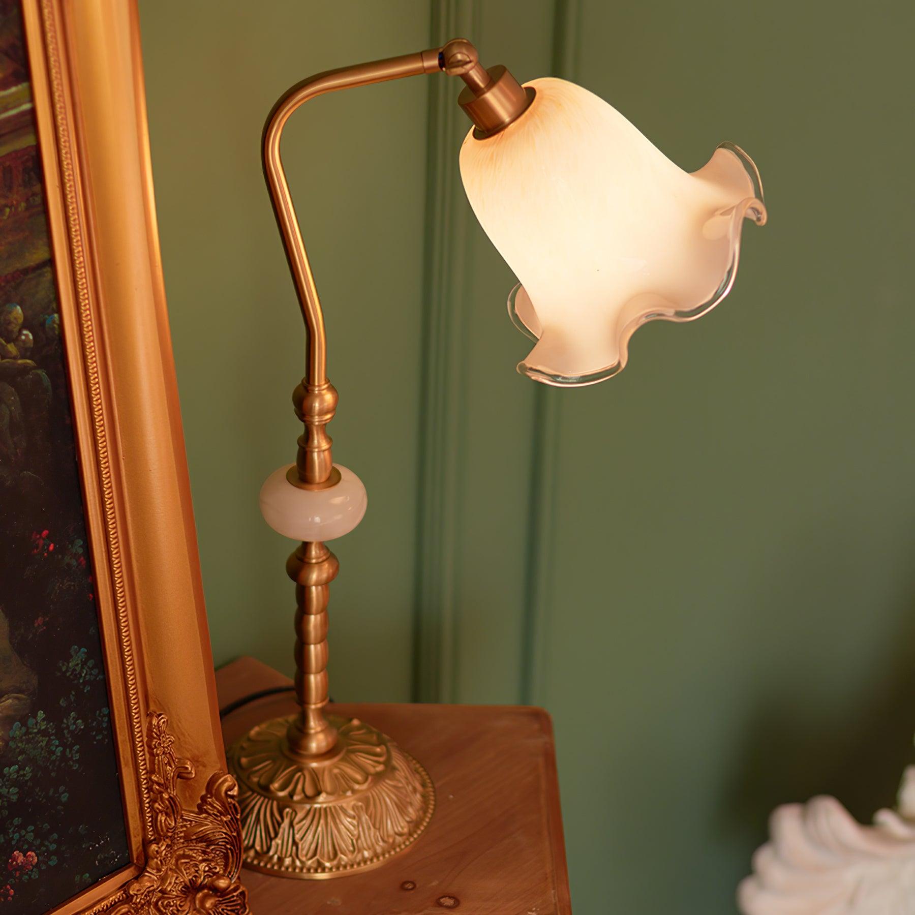 Brassence Elegante Messing Tischlampe | Tulpenform | Dimmbar | Arbeits- & Dekolicht | Stilvolle Beleuchtung für Zuhause-6
