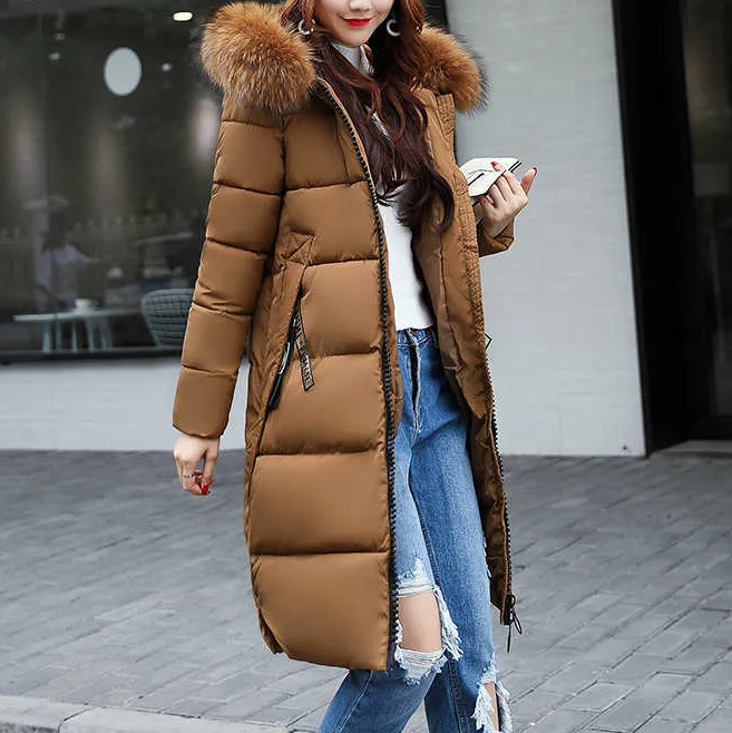Warme, lange Damen-Winterjacke mit Fellkapuze