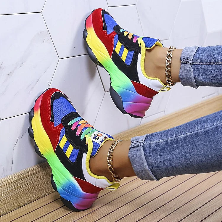 Damenschuhe mit orthopädischer Sohle für breitere Zehenform