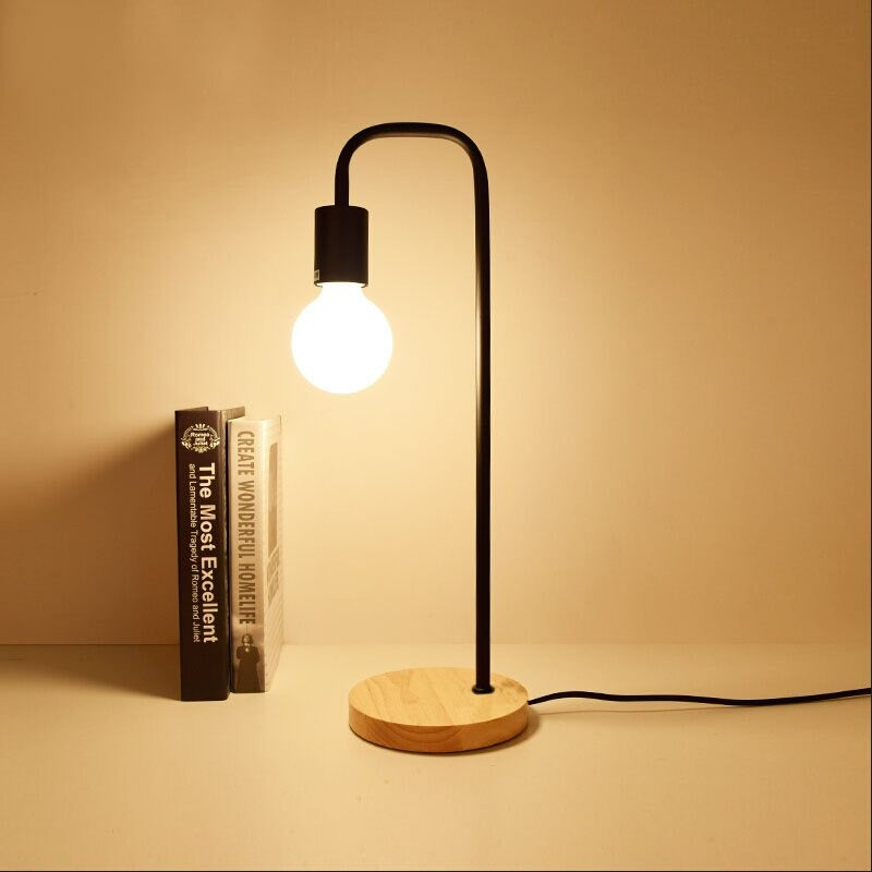 Moderne Nachttischlampe Schwarz mit Holzsockel im Industriellen Stil für Gemütliche Beleuchtung-1