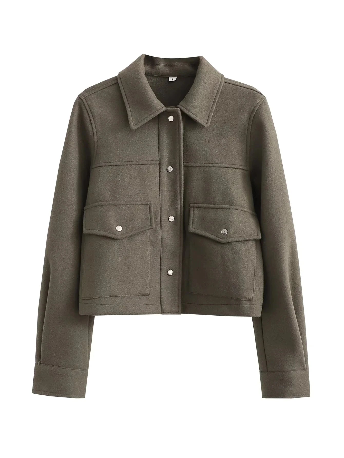 Kurze Damenjacke mit Kragen und Pattentaschen