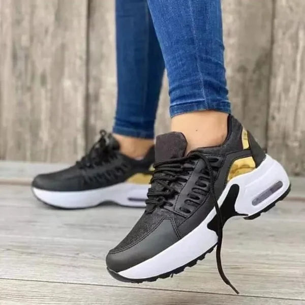 Damenschuhe mit orthopädischer Sohle für breite Füße