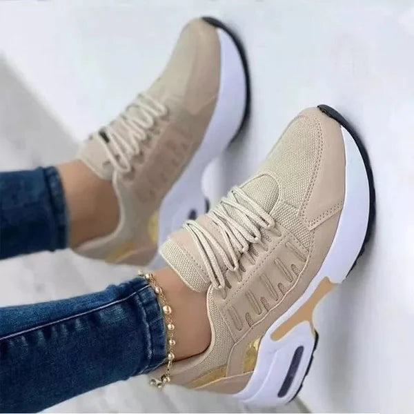 Damenschuhe mit orthopädischer Sohle für breite Füße