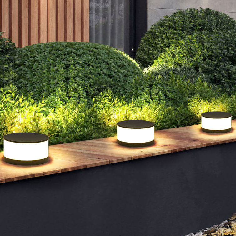 Moderne Außenlampe | Runde Säulenleuchte | Flexibel und Wetterfest für Stilvolle Außenbeleuchtung-2