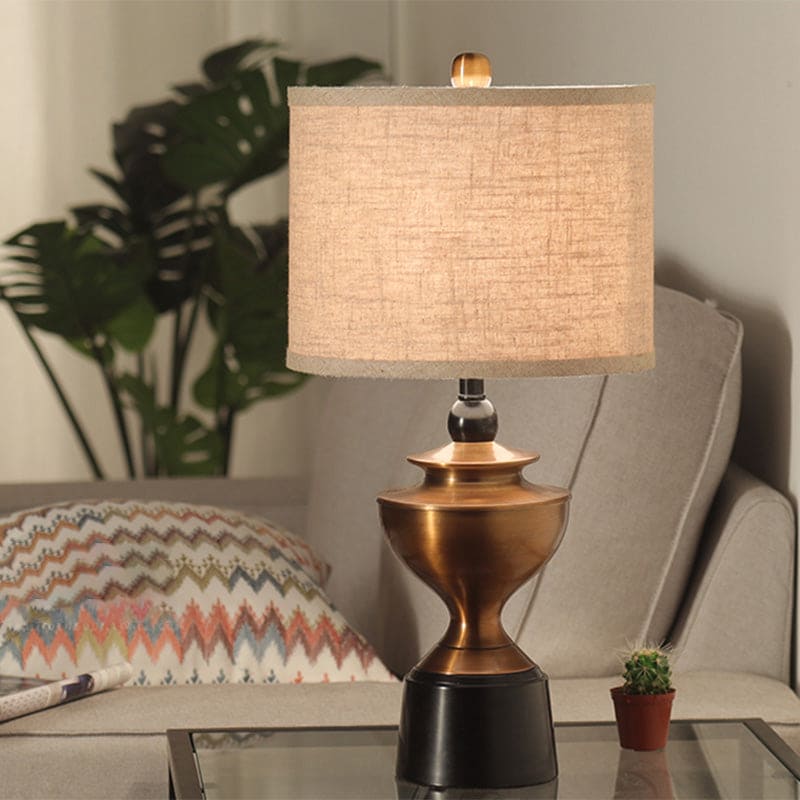 Moderne Nachttischlampe mit Sanfter LED-Beleuchtung für Stilvolles Schlafzimmer-1
