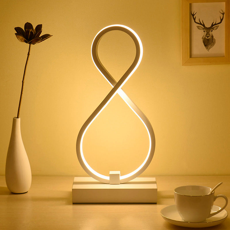 Moderne LED Tischleuchte mit Geschwungenem Design für Stilvolle Akzente-2