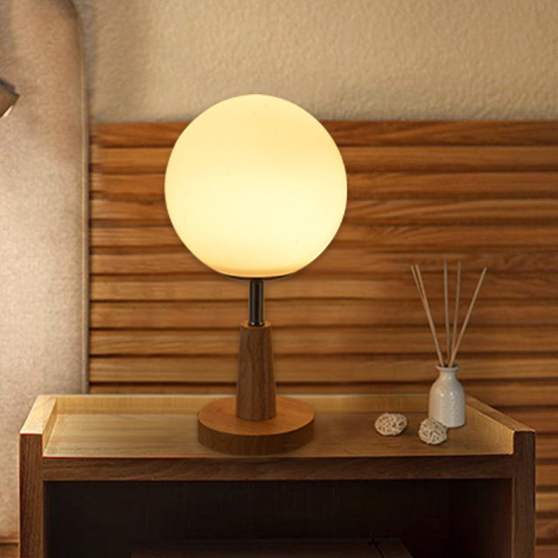 Variant image for Moderne Nachttischlampe aus Holz mit satiniertem Glas und elegantem Design-4