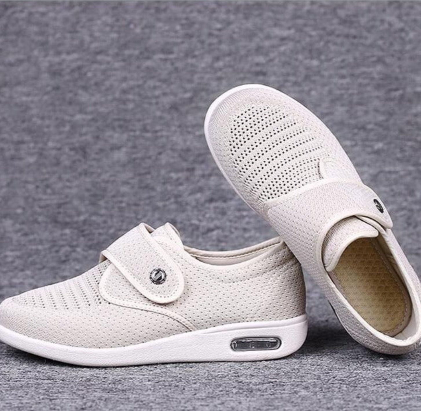 Damenschuhe mit weiter Passform und fußgerechter Unterstützung
