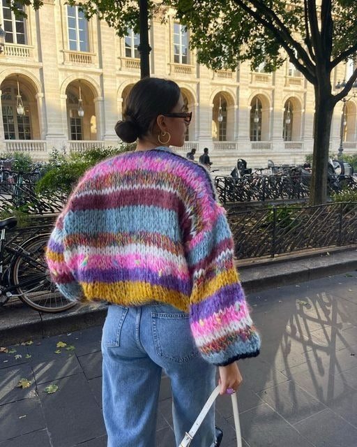 Damen Strickjacke mit Puffärmeln und kurzer Silhouette