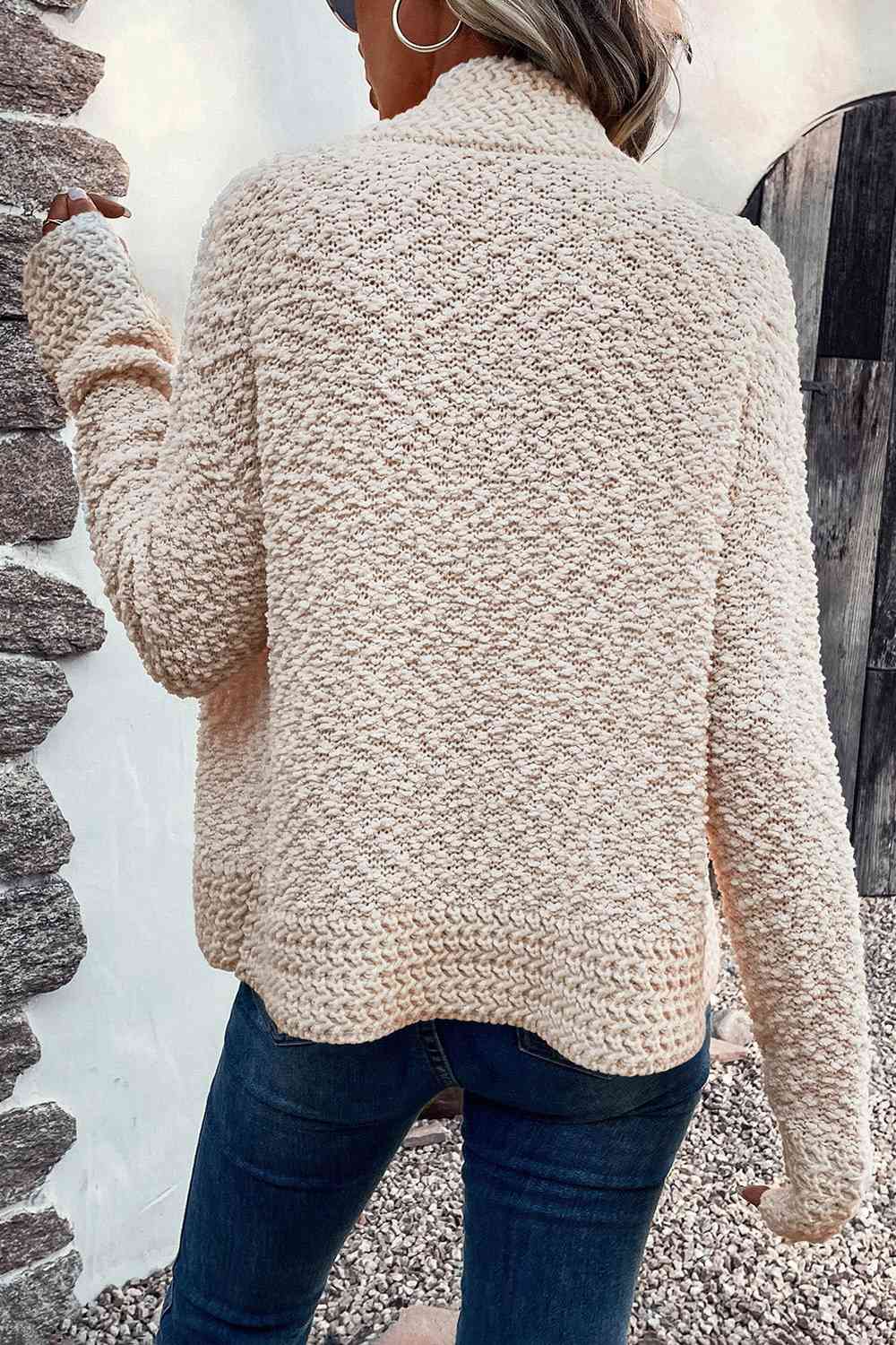 Damen Winterstrickjacke mit offenem Vorderteil