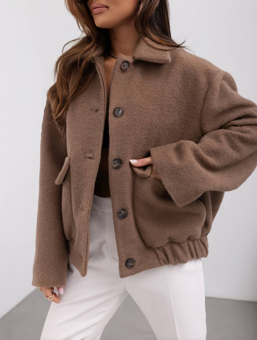 Damen Winterjacke mit Reverskragen und geradem Schnitt