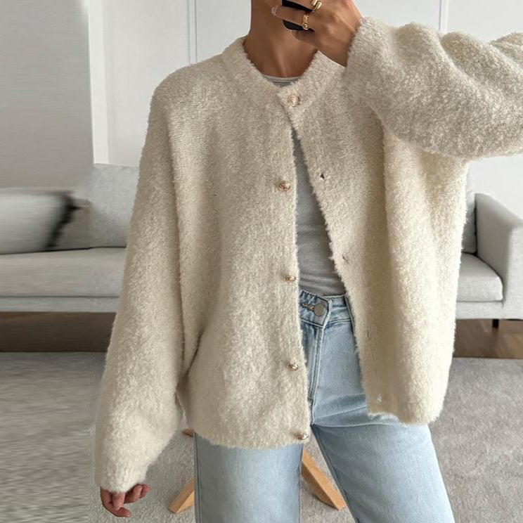 Langer Strickjacke für Damen mit Rundhalsausschnitt und einfachem Verschluss