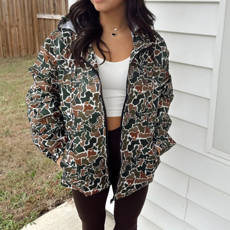 Damen Winterjacke mit Camouflage-Muster und durchgehendem Reißverschluss