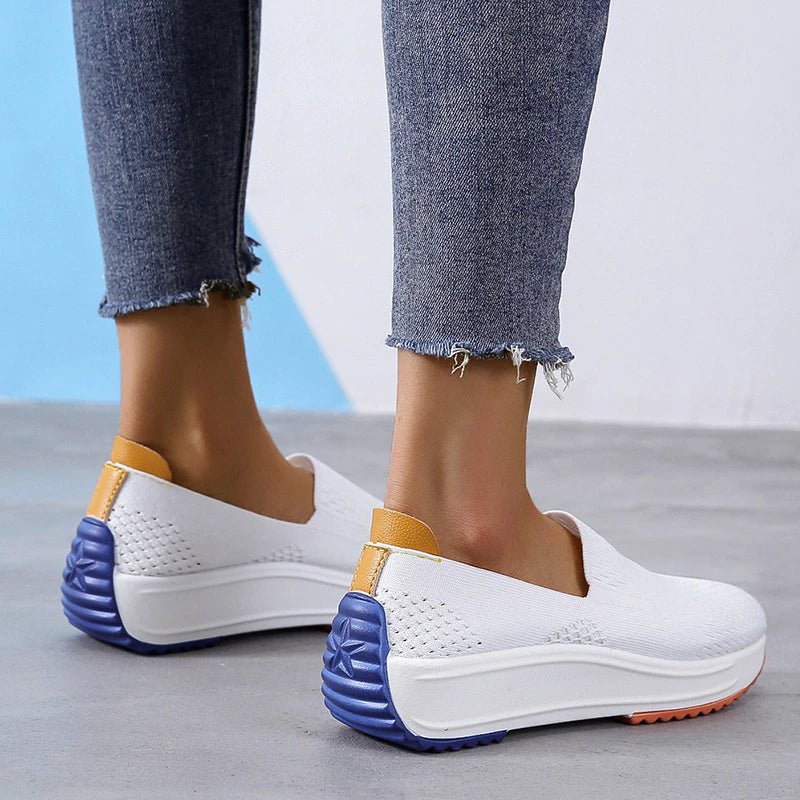 Damenschuhe mit orthopädischer Sohle als Schlupfschuh