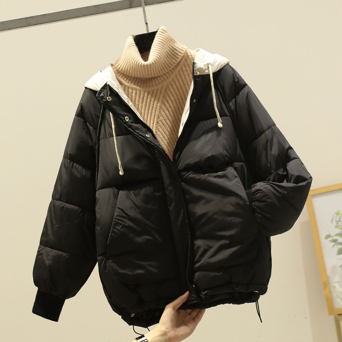 Damen Winterjacke mit wattierter Innenseite und pelzgefütterter Kapuze