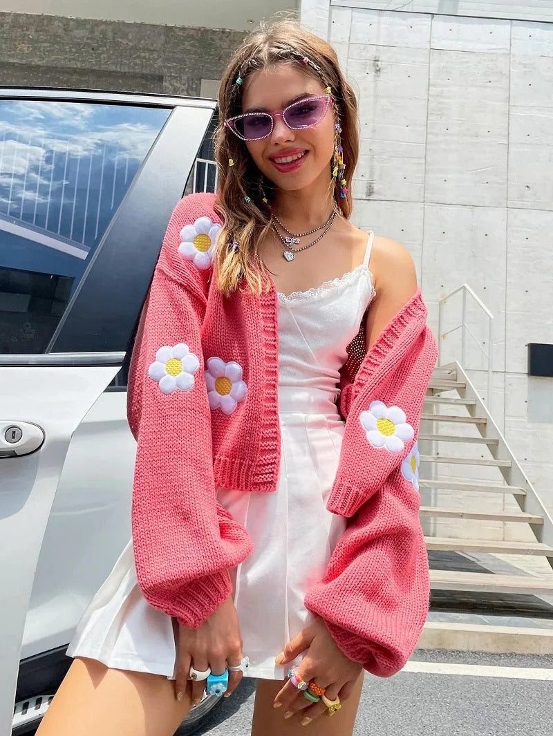 Damen Strickjacke mit floralen Ärmeln