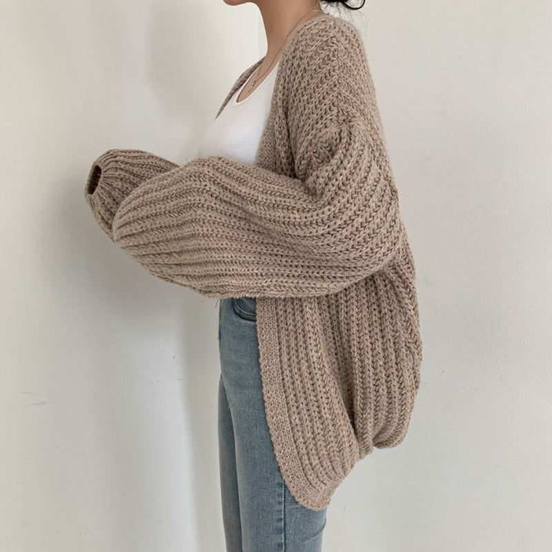Damen Strickjacke mit Ballonärmeln und offenem Vorderteil