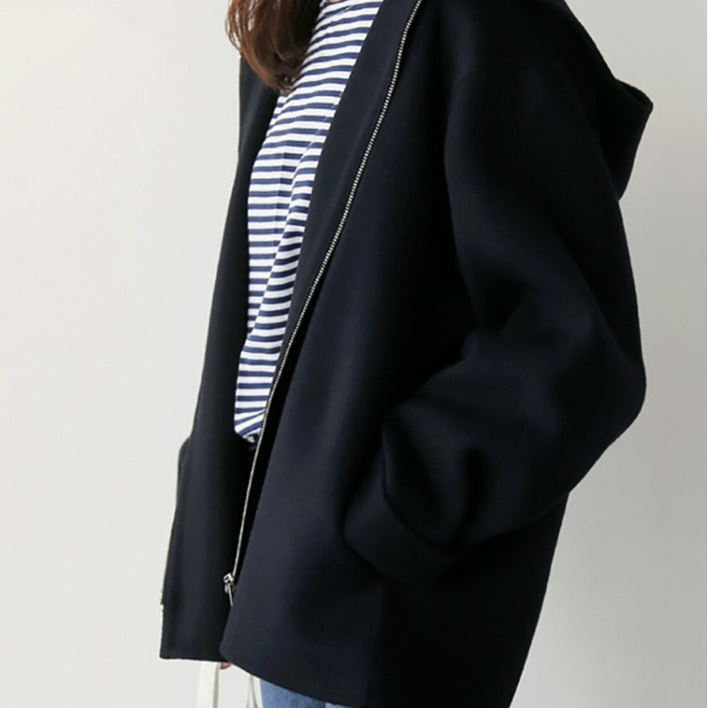 Damen Winterjacke mit Kapuze und strukturierter Form
