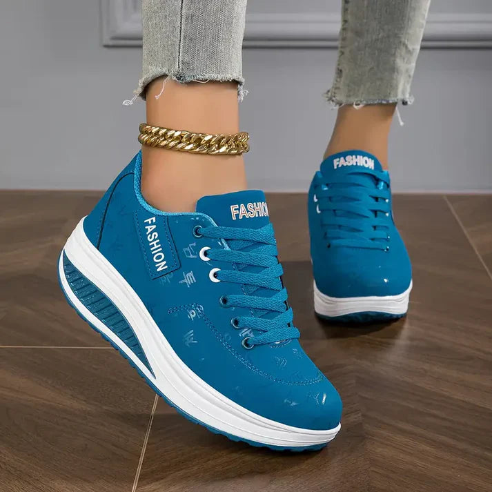 Damenschuhe mit orthopädischer Sohle und zusätzlicher Polsterung